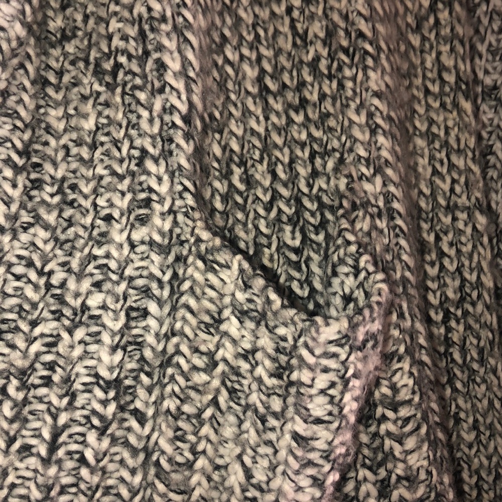 Cardigan - Picture 2 of 2